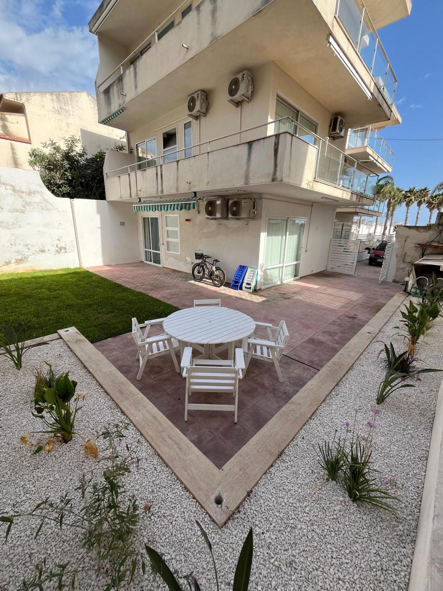 Delposto Marina Di Ragusa Exterior photo